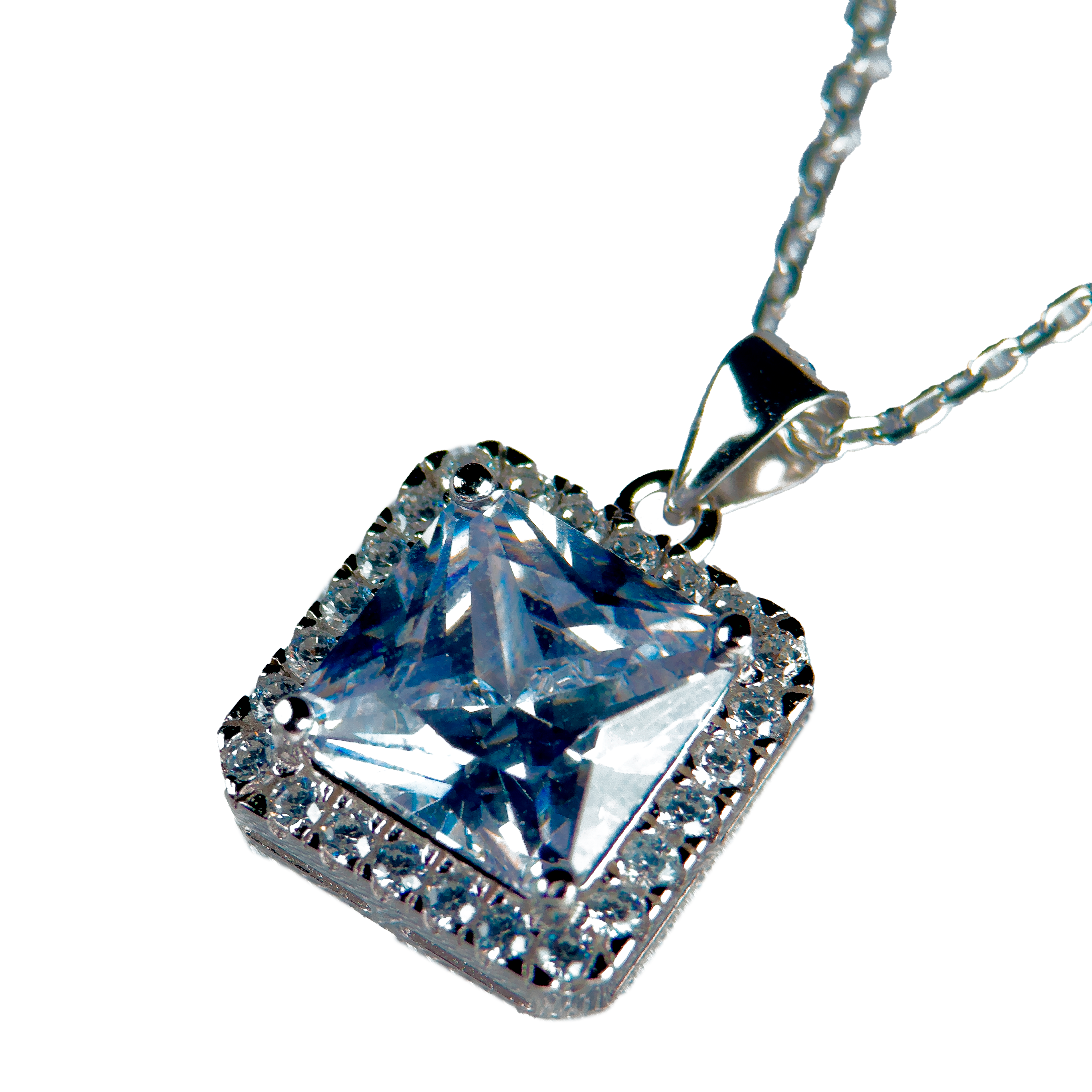Collar Elegante Cuadrado de Moissanita 